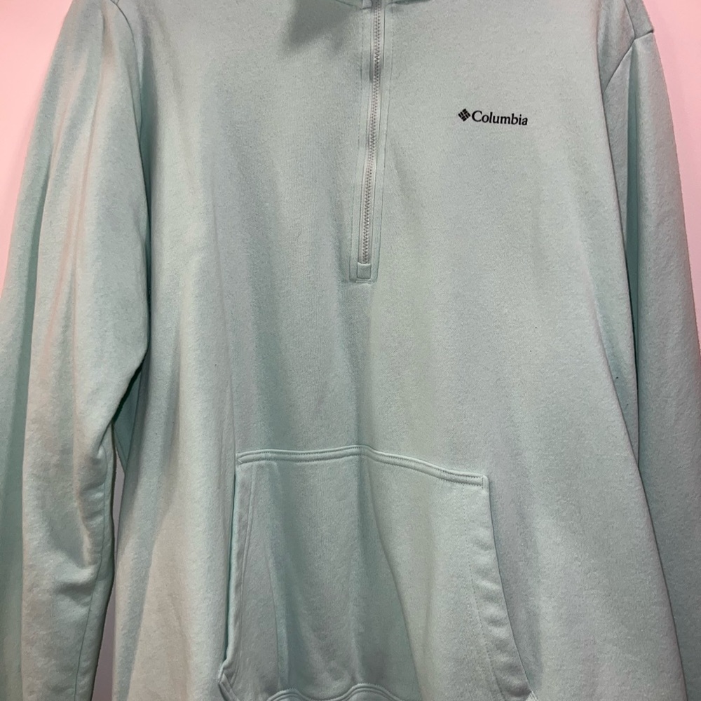 Columbia women’s Light Blue Sweater